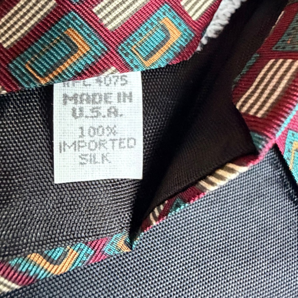 Oscar de la Renta Mens Silk Necktie Burgundy Teal Geometric Couture Collection - Picture 3 of 4